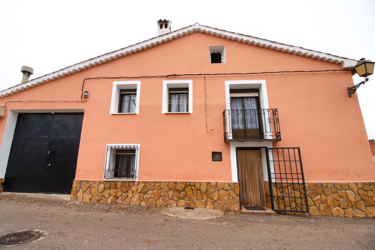 Casa Rural El Hidalgo Valdecolmenas De Arriba Exterior foto